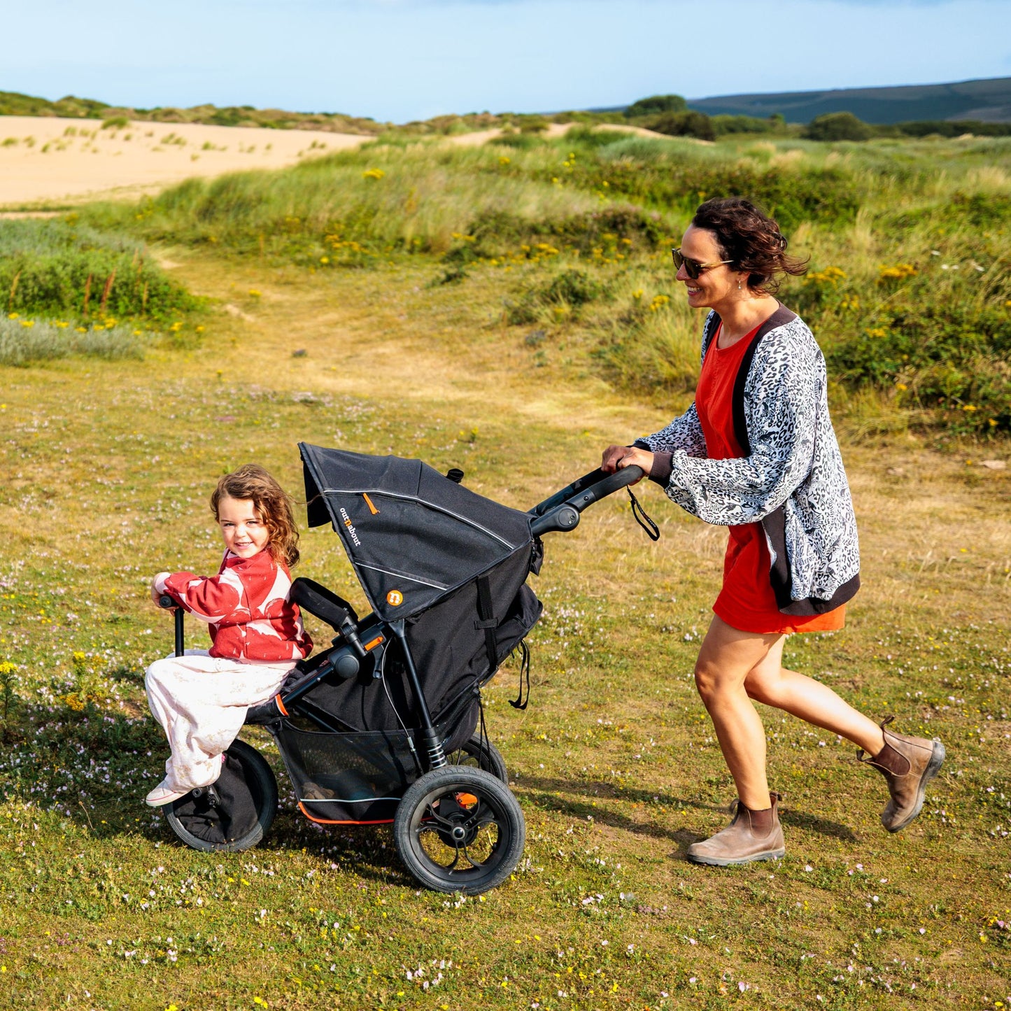Nipper V6 Pushchair