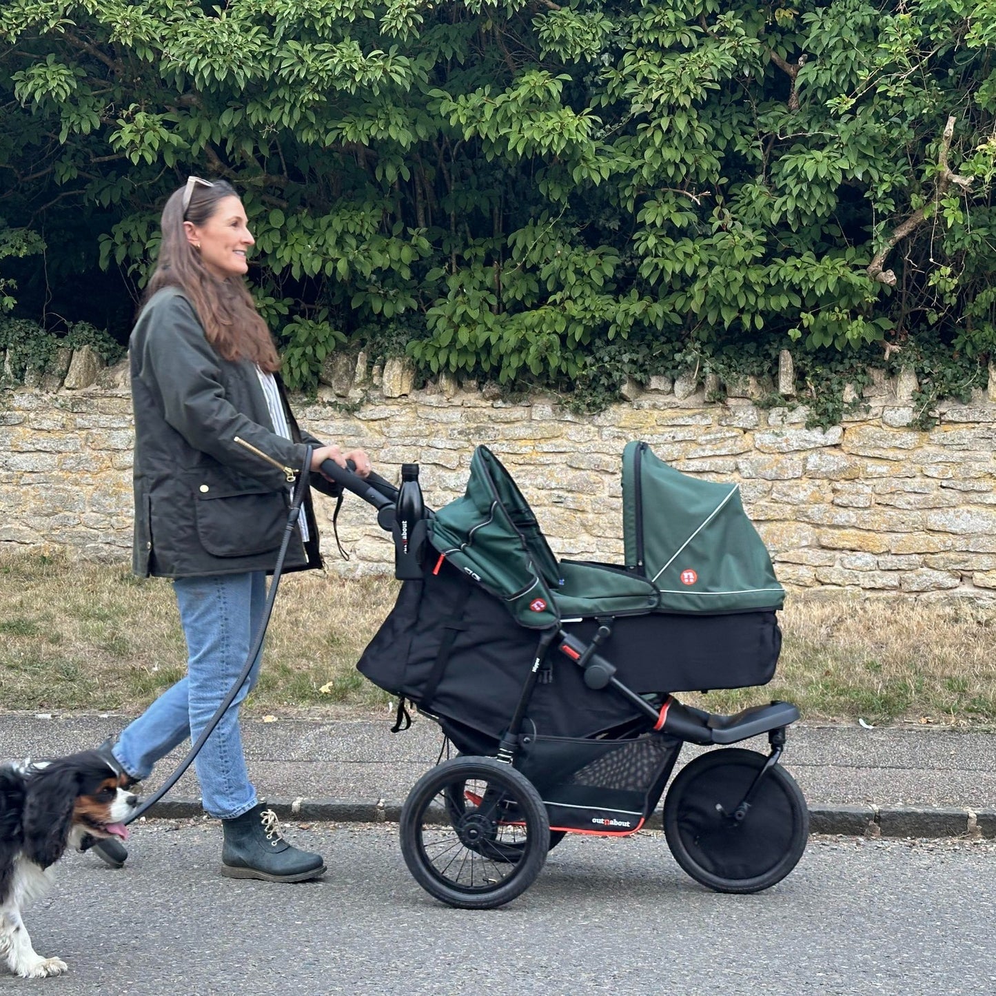 Nipper V6 Plus Pushchair