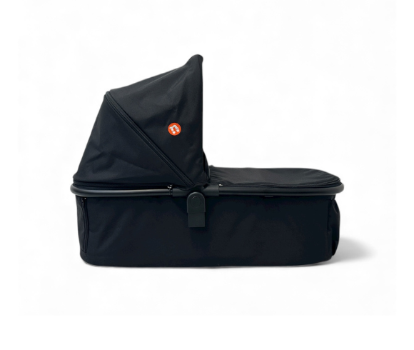 Nipper Switch - 2 in 1 CarryCot & Parent-Facing Seat