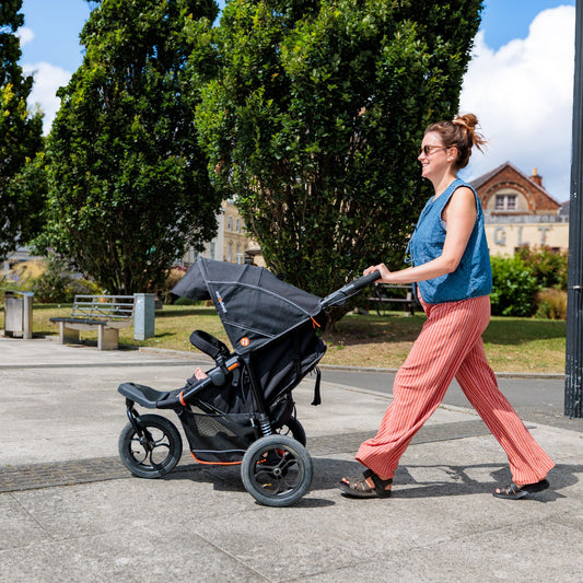 Nipper V6 Pushchair
