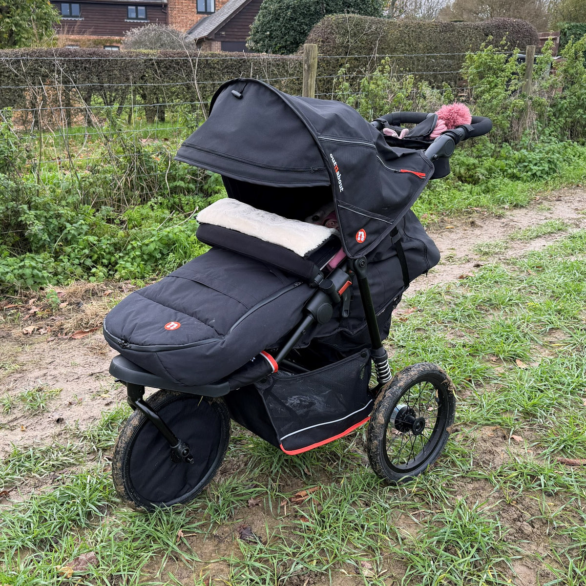 Lifestyle summit edition footmuff 