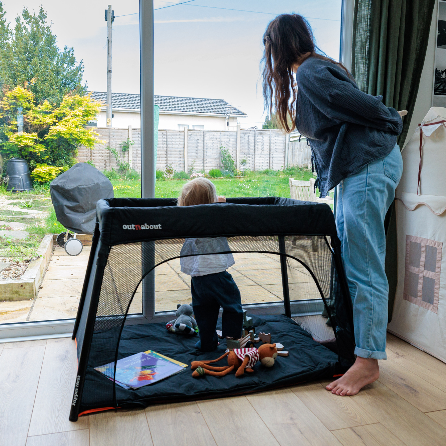 Nipper Nest in Playpen mode 