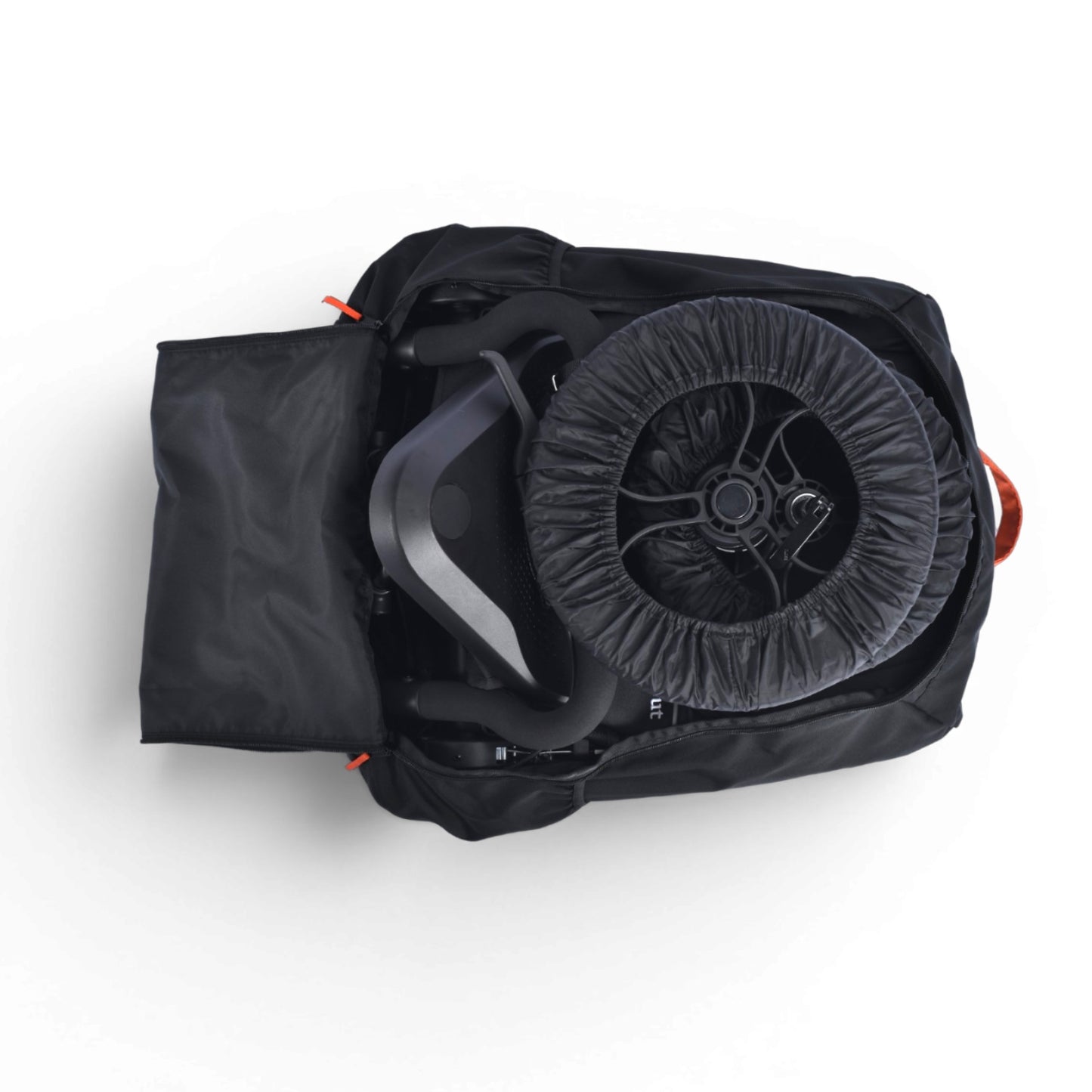 Nipper_Compact_Black_in_bag_unzipped