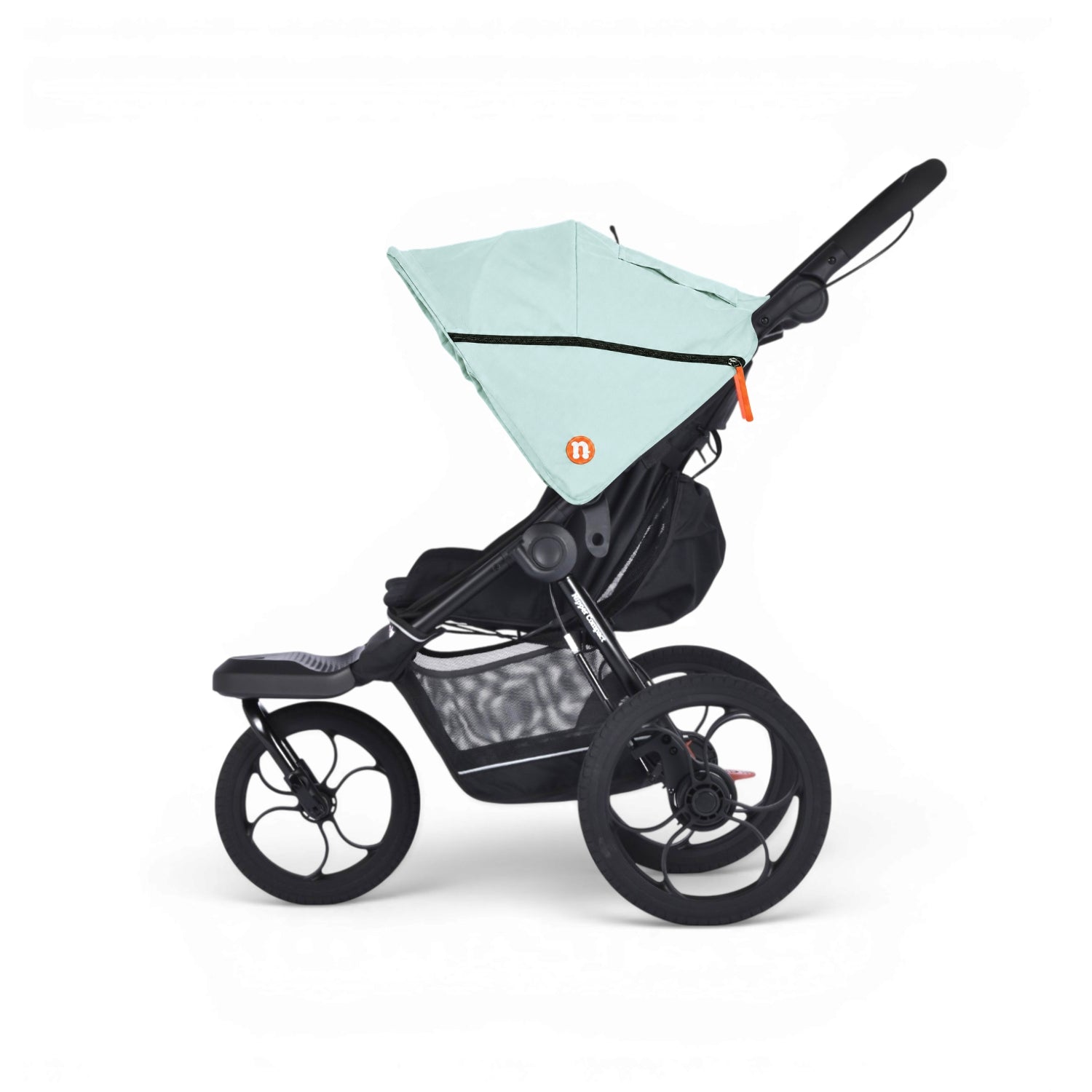 Nipper Compact Pebble Mint side on hood down