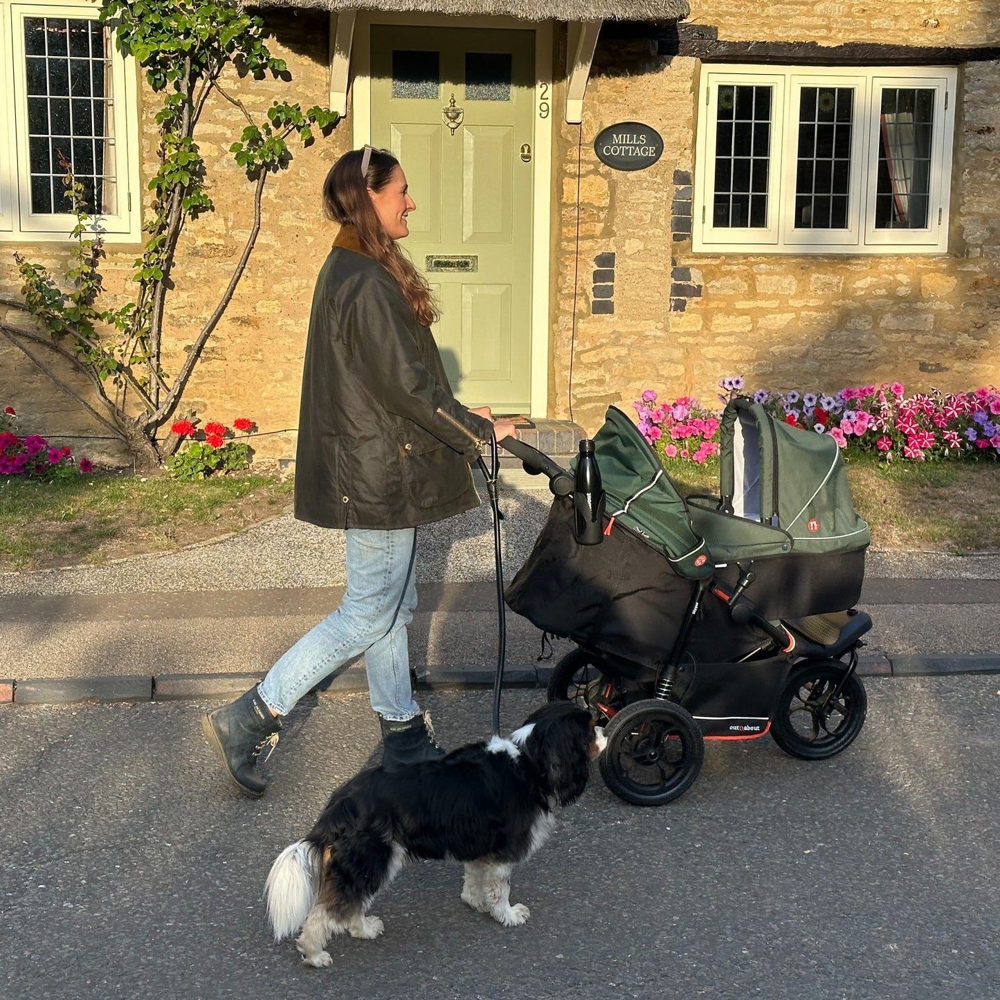 Nipper V6 Pushchair