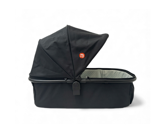 Nipper Switch - 2 in 1 CarryCot & Parent-Facing Seat